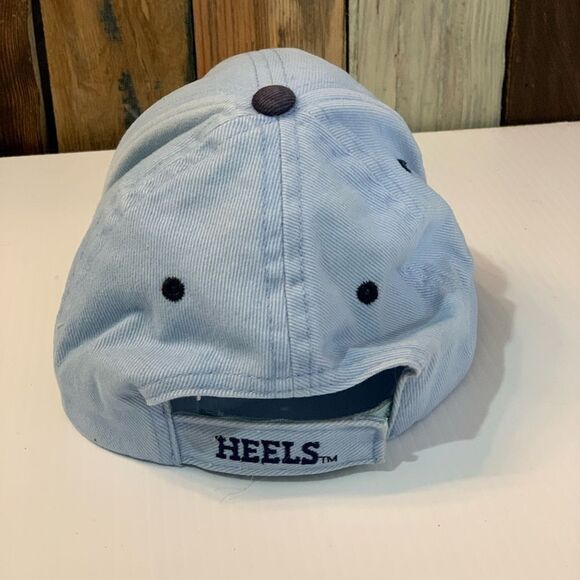 Signatures UNC TarHeels adjustable hat, in Carolina Blue. - Picture 3 of 7